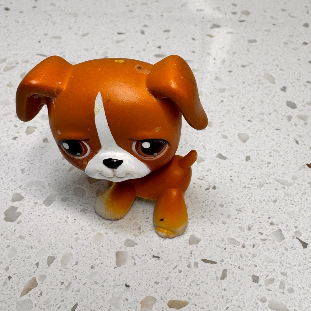Hasbro Littlest Pet Shop LPS #25‎ Dog Boxer Orange White 2006 Hasbro Toy Figure